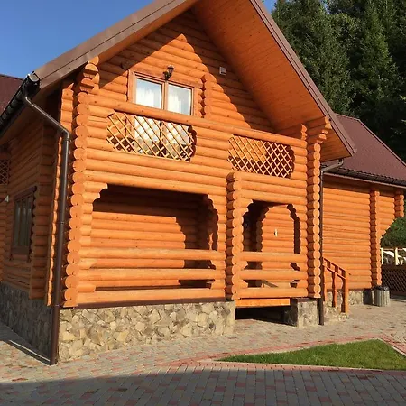Panska Sadyba * Plave